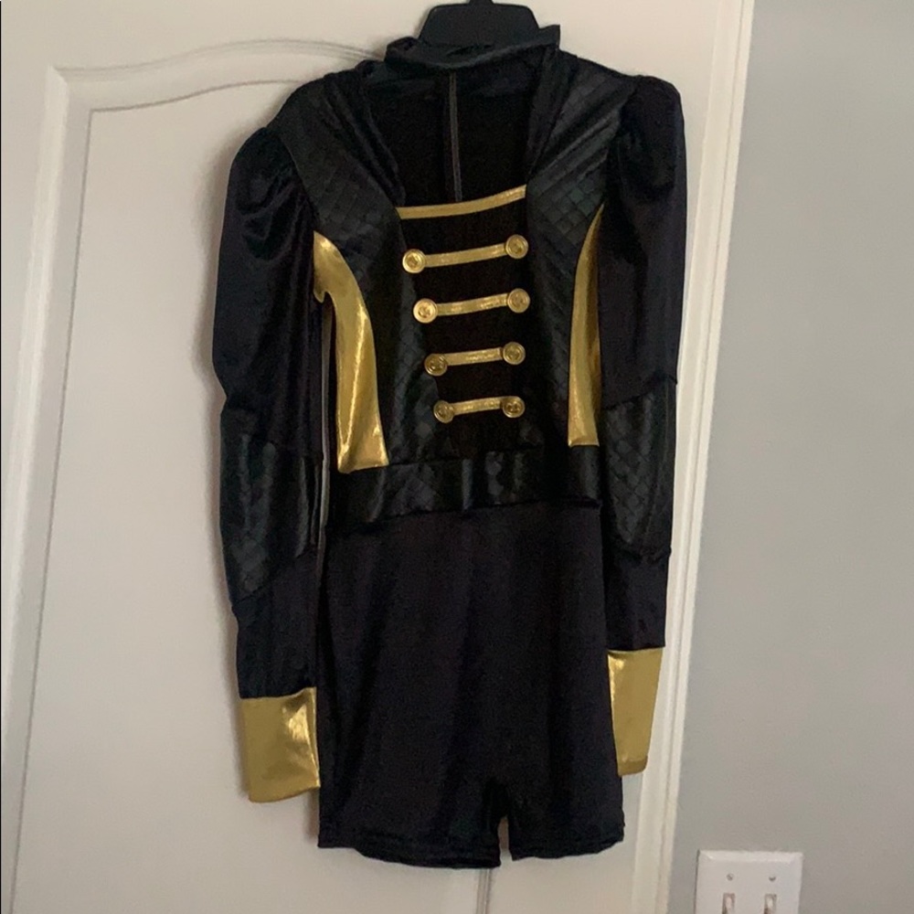 Kids costume